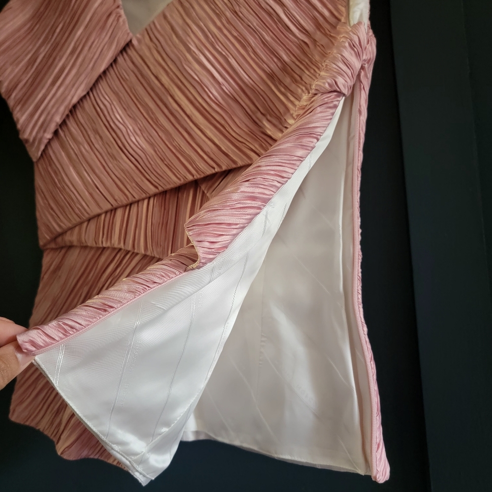 NWT Marina‎ Moscone One-Shoulder Spliced Top in Blush Size 6 Pleated Satin Top - Picture 8 of 11